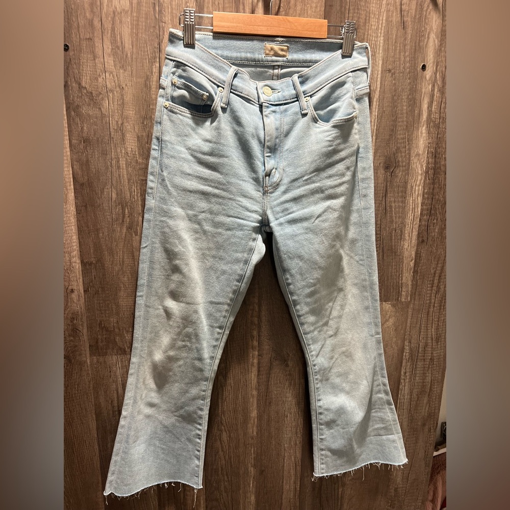 MOTHER Jeans The Weekender Fray Swimming Pool Sunday Size 25 Raw Hem Denim Jeans - Picture 2 of 13